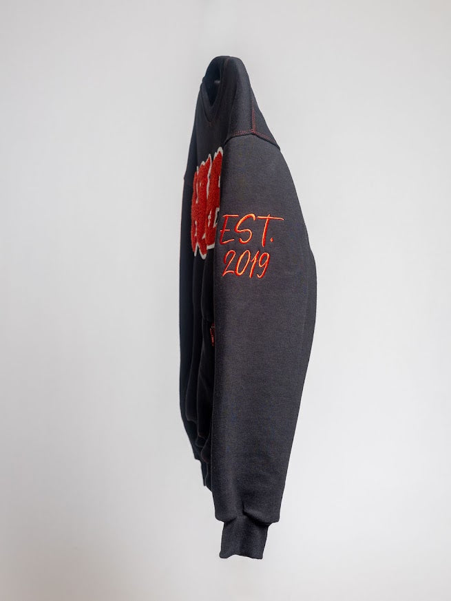 Heartful Echoes Millionaire Mindset Est. 2019 Black Red Long Sleeve Sweatshirt Crewneck with Red Front Zipper Pockets